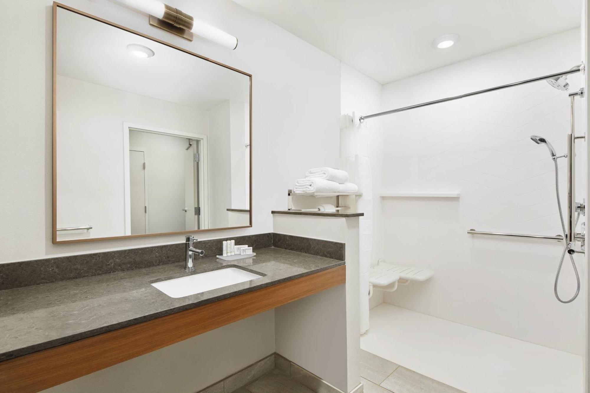 Fairfield Inn & Suites By Marriott Raleigh Wake Forest Esterno foto